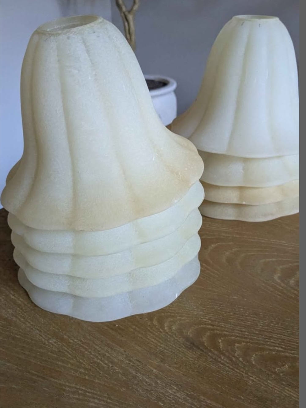 Cream Glass Lamp Shade Set - Unbranded